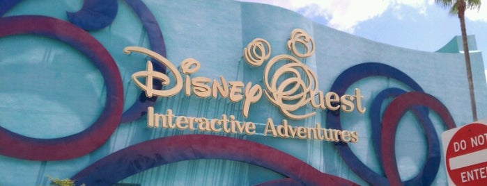 Parque Temático DisneyQuest Indoor Interactive is one of Florida.