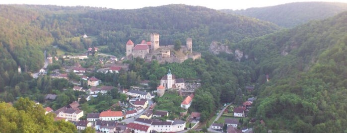 Hardeggská vyhlídka is one of to-do Morava.