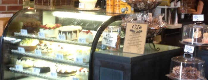 Bread Winners Cafe & Bakery is one of Sofya'nın Beğendiği Mekanlar.