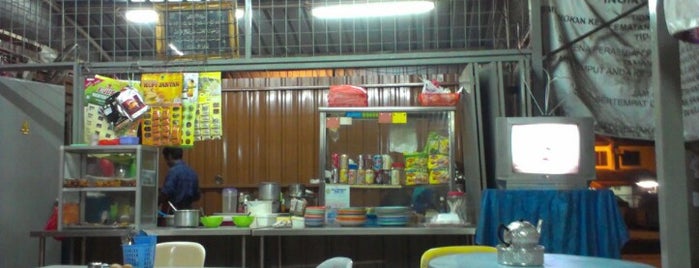 Mapley stall, Mehraj Bookstore is one of Makan @ KL #18.