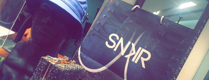 SNKR is one of 9aq3obeya 님이 좋아한 장소.