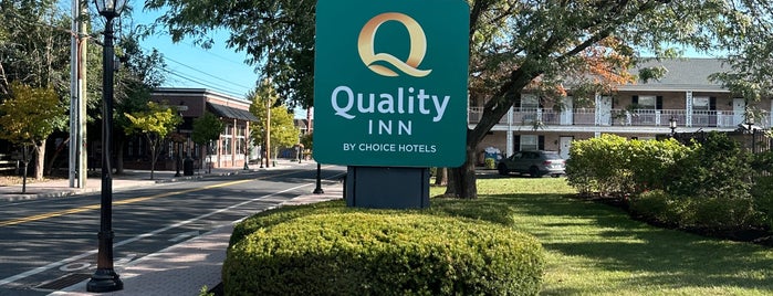 Quality Inn Gettysburg Battlefield is one of Non restaurants.