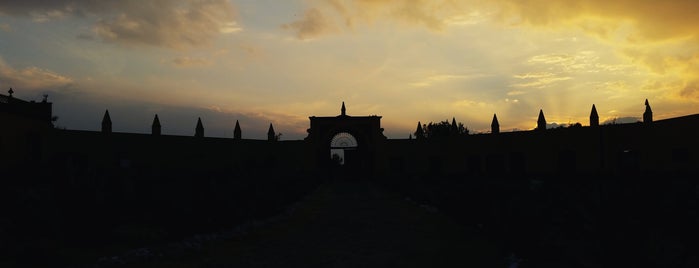 Hotel Hacienda San Miguel Ometusco is one of Kenia'nın Beğendiği Mekanlar.