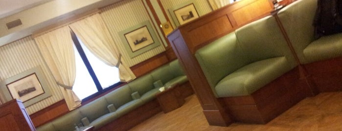 VIP Lounge is one of Posti salvati di Daniele.