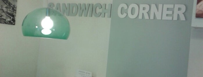 Sandwich Corner is one of Spots 'n Roffa.