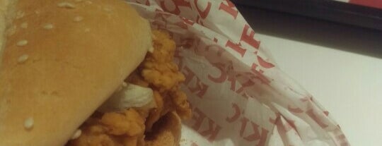 Kentucky Fried Chicken is one of Steffen : понравившиеся места.