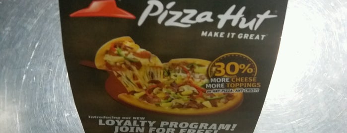 Pizza Hut Mentiri is one of Favorite Food.
