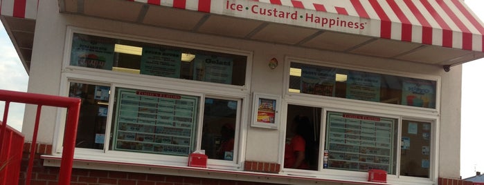 Rita's Italian Ice & Frozen Custard is one of Greg’s Liked Places.