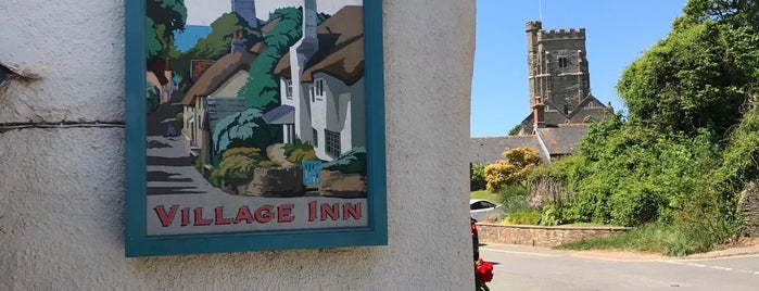 The Village Inn is one of Tempat yang Disukai Robert.