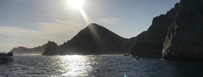 El Arco de Cabo San Lucas is one of Criisさんのお気に入りスポット.