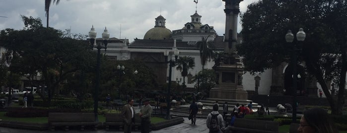 Plaza Grande is one of Tempat yang Disukai Antonio Carlos.