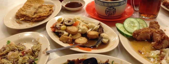 Restaurant Goldish Hakka Cuisine 金鼎客家菜館 is one of Selangor - KL.