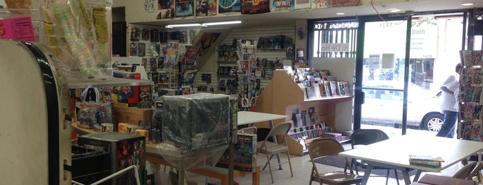 Hi De Ho Comics & Books is one of Tempat yang Disukai Onur.