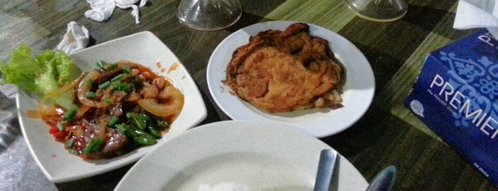 Nurha Seafood Restaurant is one of Best places in Alor Setar,Kedah.