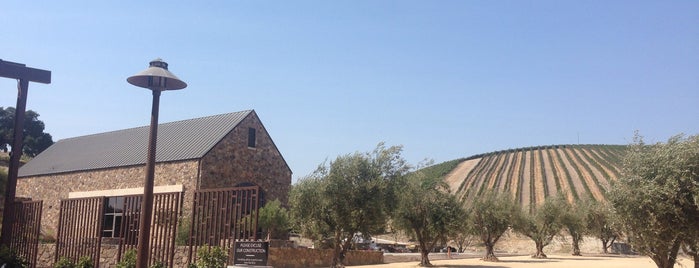 Niner Wine Estates is one of Andrew'in Beğendiği Mekanlar.