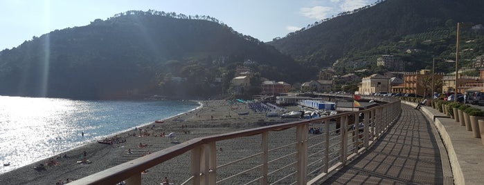 Bonassola - Spiaggia Libera is one of LaSpezia.