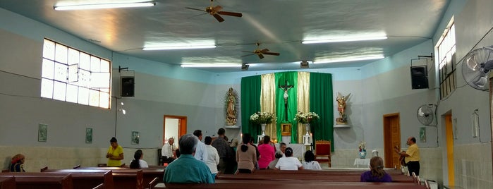 Iglesia De San Miguelito is one of Iglesias.