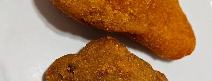 Bar Do Pitu is one of Coxinha ao Caviar.