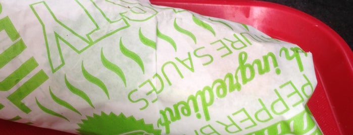 Quiznos is one of Places of life.