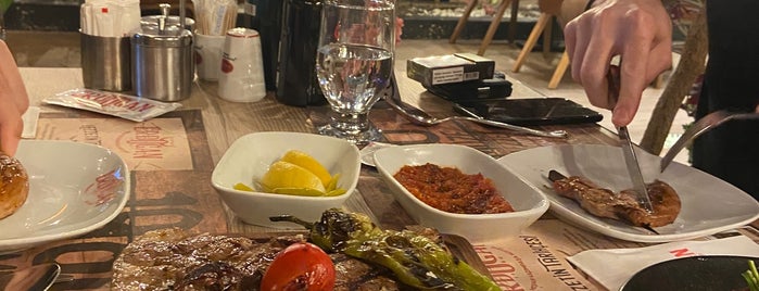 Meşhur Kazımpaşa Köftesi Erdoğan is one of Restaurant @Sakarya.