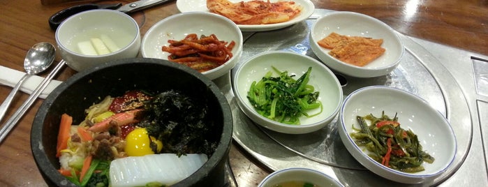 북촌평양냉면 is one of Seoul Food Trip.