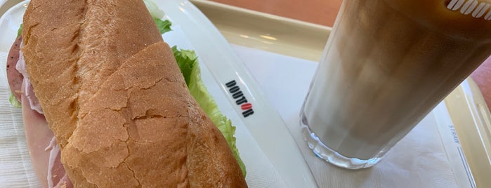 Doutor Coffee Shop is one of カフェ 行きたい2.