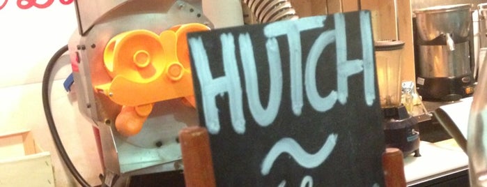Hutch Hot-Dogs House is one of Resto/Snack Healthy.