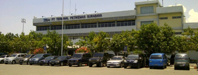 Terminal Peti Kemas ( TPS ) is one of Port-Harbour.