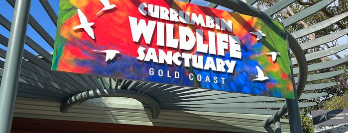 Currumbin Wildlife Sanctuary is one of สถานที่ที่ Nate ถูกใจ.