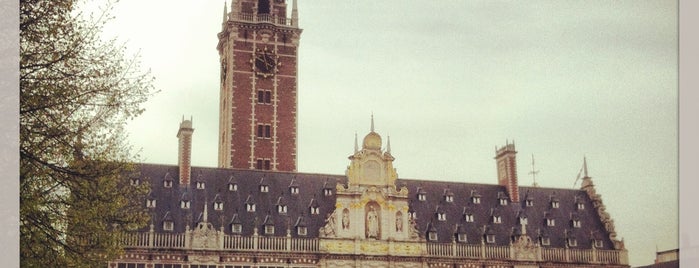 Monseigneur Ladeuzeplein is one of (Temp) Best of Leuven.