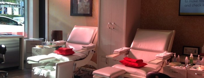 Marilyn Monroe Nail Boutique is one of Beauty Places.
