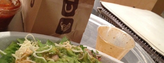 Chipotle Mexican Grill is one of Tempat yang Disukai Andrea.