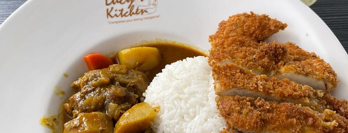 5 Star Hainanese Chicken Rice & BBQ Pork is one of Fora.