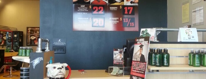 Sport Clips is one of Lugares favoritos de Jazzy.