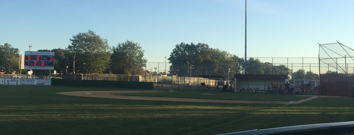 Union Little League Field is one of Lugares favoritos de Manolo.
