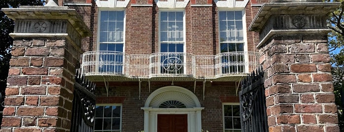 Nathaniel Russell House is one of Charleston Bach.
