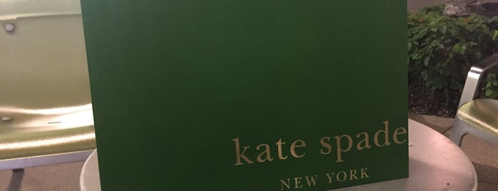 Kate Spade New York is one of Lieux qui ont plu à Maggie.