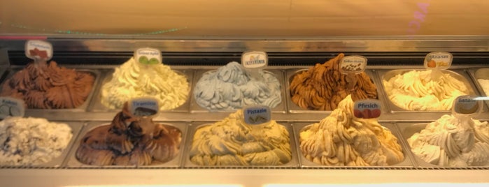 San Marco Ice Cream | بستنی ایتالیایی سان مارکو is one of Locais curtidos por Aydyn.