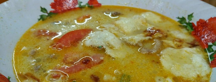 Soto Bang Mamat is one of Tempat yang Disukai mika.