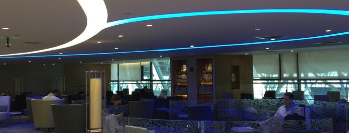 Air China First Class Lounge is one of Airport Lounges.