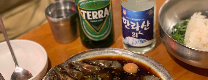 프로간장새우 is one of 맛집.