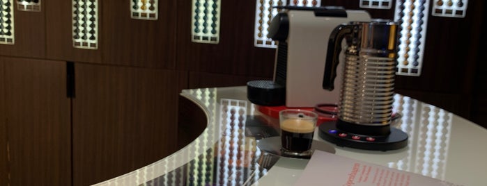 Nespresso Boutique is one of İstanbul Caffe.