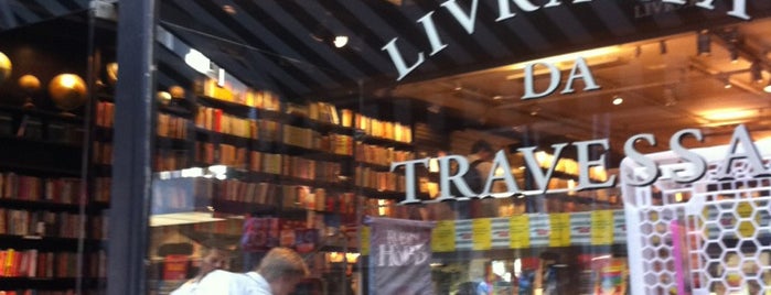 Livraria da Travessa is one of Tempat yang Disukai Andre.