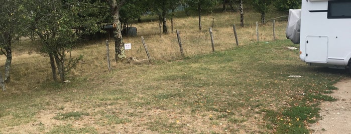 Aire De Service Pour Camping Car - Baume Les Dames, Quai Du Canal, 25110 Baume-Les-Dames, France is one of Wohnmobilstellplätze.