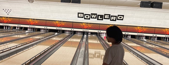 Bowlero Lanes is one of Detroit V3.