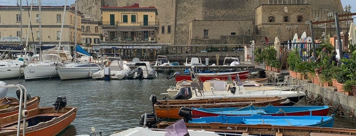 Al Barcadero is one of Naples 2014.