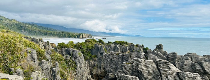 Punakaiki Pancake Rocks and Blowholes is one of New Zealand Highlights.