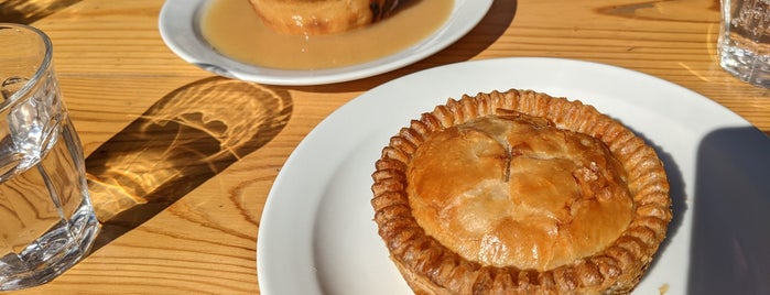 Willy’s Pies is one of London 2.