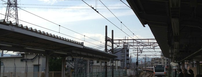 Ozaku Station is one of JR 미나미간토지방역 (JR 南関東地方の駅).