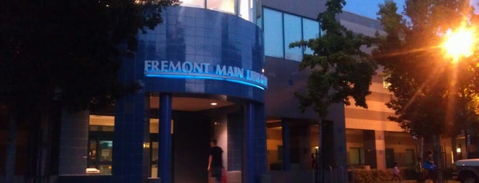 Fremont Main Library is one of SpyTeal21さんのお気に入りスポット.
